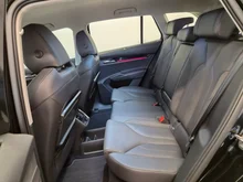 Škoda Enyaq 80 in Black-Magic Perleffekt