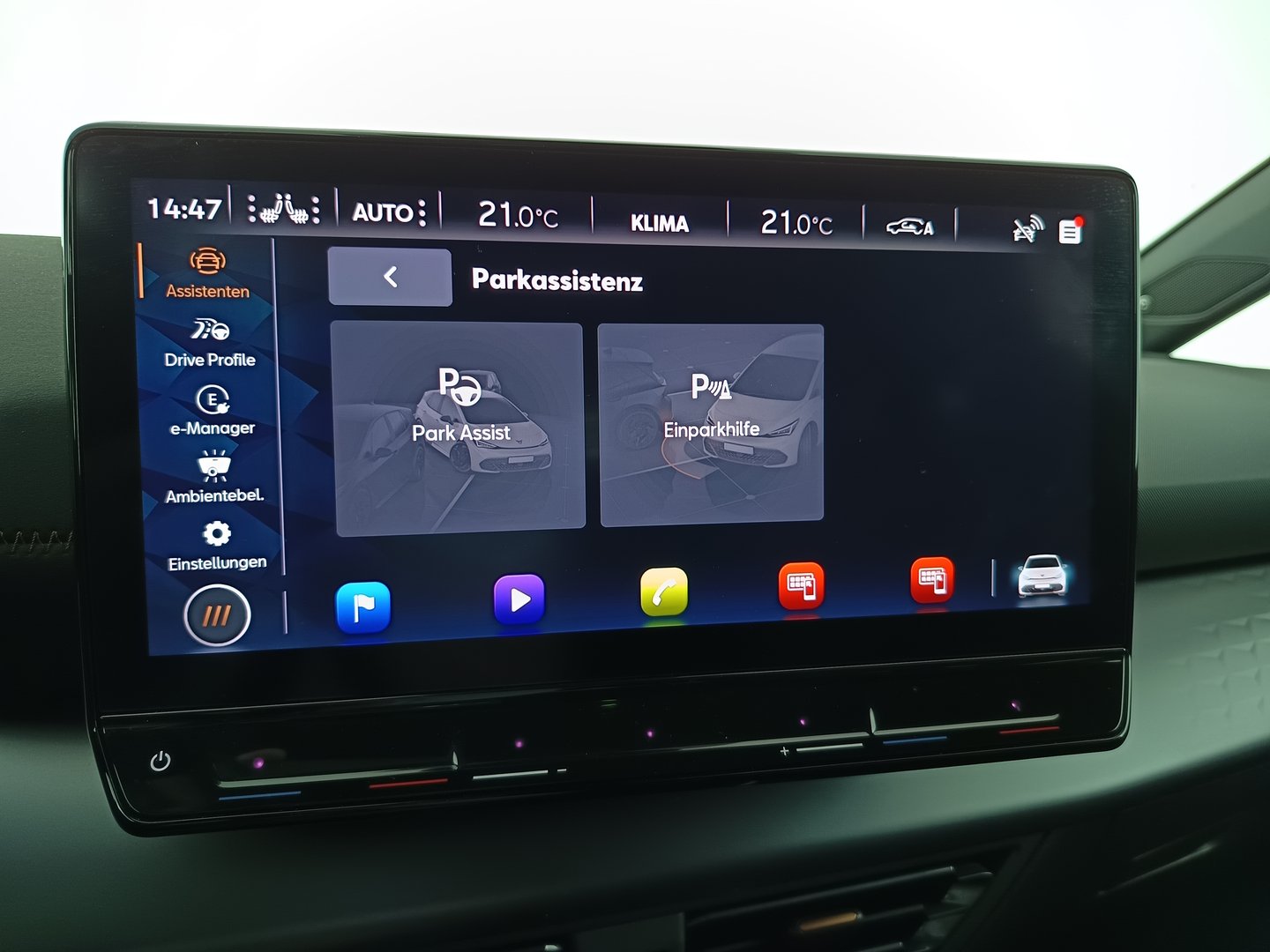 SEAT Born 77 e-Boost 170kW/231PS | Bild 21 von 35