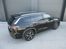 VW Tayron Friends eHybrid DSG 150kW in Grenadillschwarz Metallic
