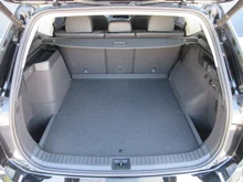 VW Tayron Friends eHybrid DSG 150kW in Grenadillschwarz Metallic