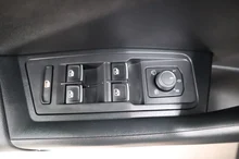 VW T-Roc R-Line TSI in weiss - normal