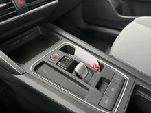 SEAT Leon Style Edition 1.5 eTSI DSG 115 PS in Nacht-Schwarz Metallic