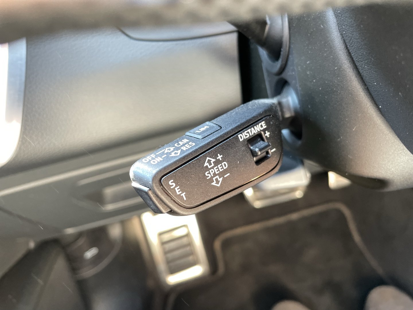 Audi A6 Avant 35 TDI Sport | Bild 12 von 26