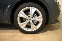 Thumbnail-Foto von Fahrzeug