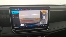 VW Tiguan Friends eTSI DSG in Cipressino-Grün Metallic