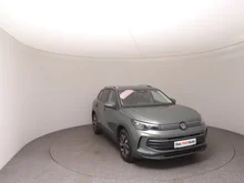 VW Tiguan Friends eTSI DSG in Cipressino-Grün Metallic