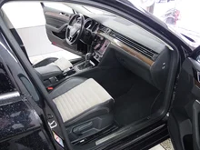 VW Passat Variant HL TDI SCR 4MOTION DSG in 2T Deep Black Perleffekt