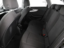 Audi A4 Avant 35 TFSI advanced in MYTHOSSCHWARZ METALLIC