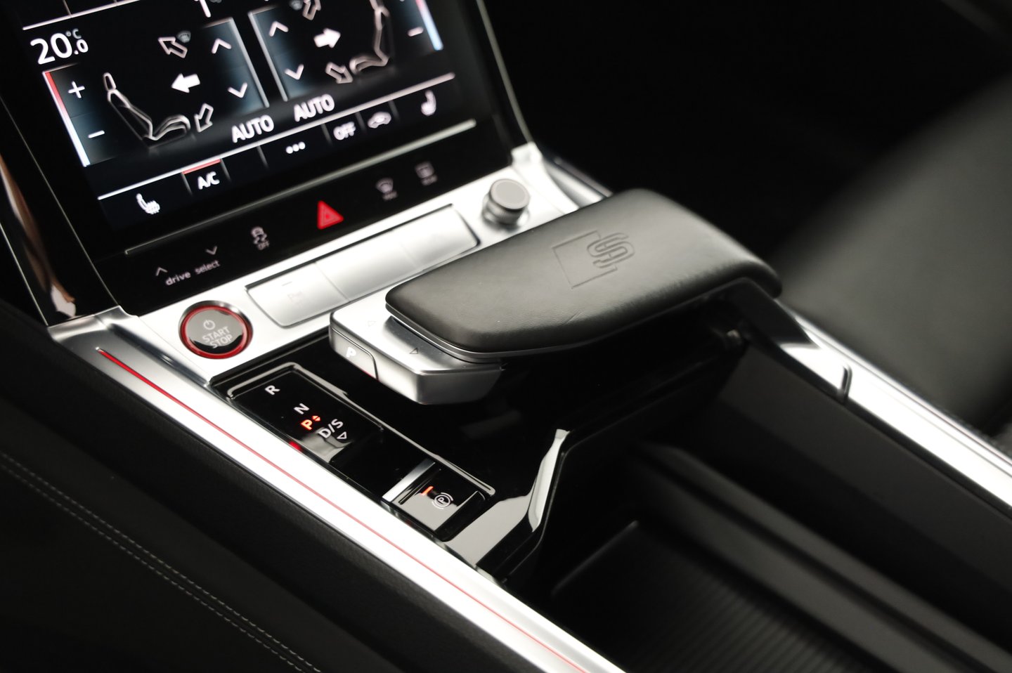 Audi e-tron S 370 kW | Bild 14 von 19