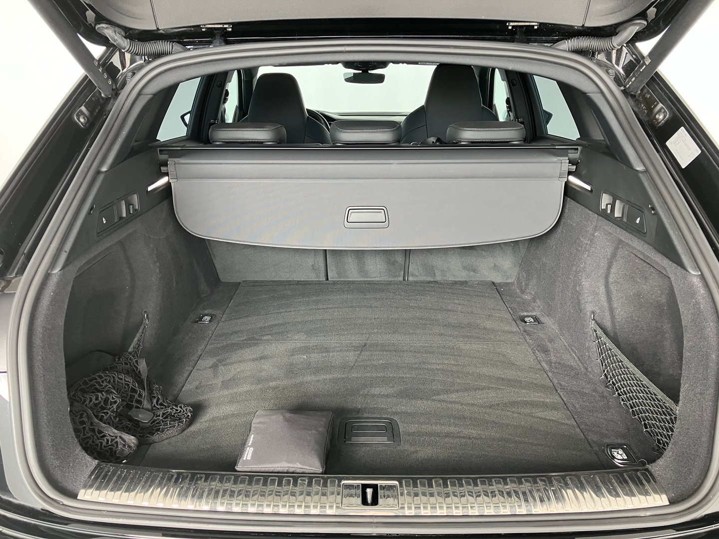 Audi e-tron S 370 kW | Bild 16 von 19