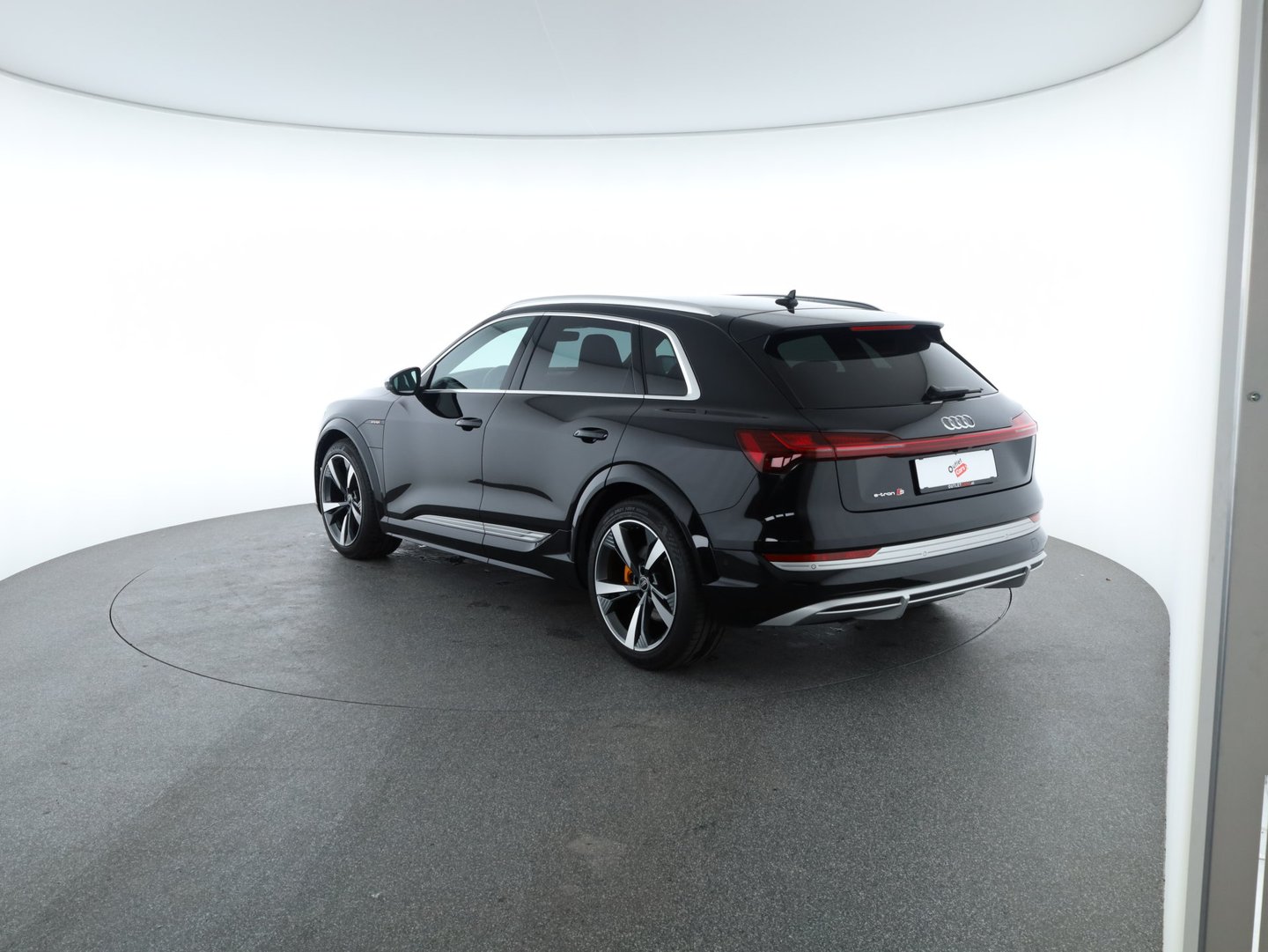 Audi e-tron S 370 kW | Bild 2 von 19