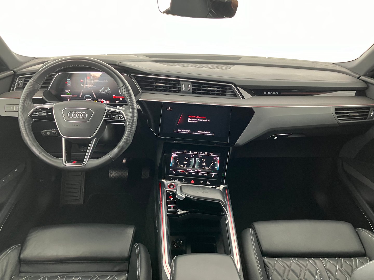 Audi e-tron S 370 kW | Bild 6 von 19