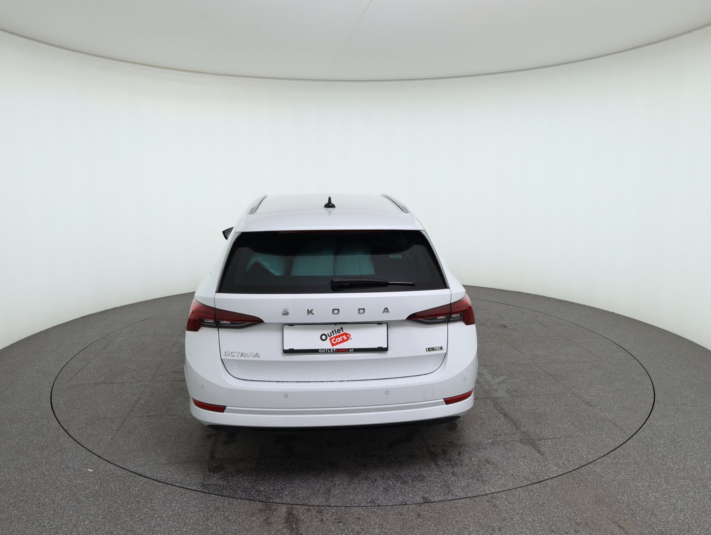 Škoda OCTAVIA Combi Style TSI e-TEC DSG | Bild 6 von 39