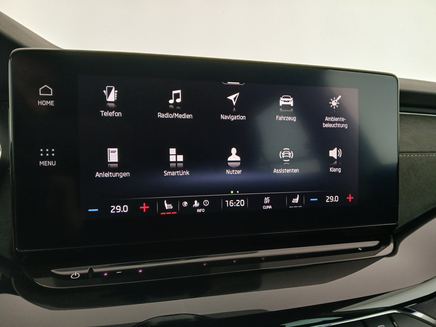 Škoda OCTAVIA Combi Style TSI e-TEC DSG | Bild 20 von 39