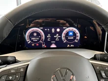 VW Golf Variant Business TSI in Anemonenblau Metallic