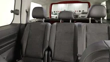 VW Caddy Edition Maxi eHybrid 110 kW in Kirschrot