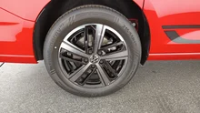 VW Caddy Edition Maxi eHybrid 110 kW in Kirschrot