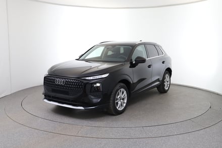 Audi Q3 TFSI quattro intense 150 kW