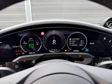 Porsche Taycan 4S Sport Turismo in eisgraumetallic