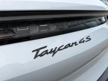 Porsche Taycan 4S Sport Turismo in eisgraumetallic