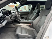 Porsche Taycan 4S Sport Turismo in eisgraumetallic