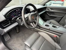 Porsche Taycan 4S Sport Turismo in eisgraumetallic