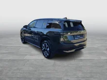 Škoda Peaq Selection 90x in Olibo-Grün Metallic