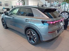 VW T-Roc R-Line eTSI DSG in Wolf Grey Dach Black Uni