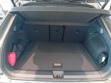 VW T-Roc R-Line eTSI DSG in Wolf Grey Dach Black Uni