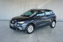SEAT Arona Reference 1.0 TSI in Magnet-Grau Metallic
