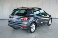 SEAT Arona Reference 1.0 TSI in Magnet-Grau Metallic