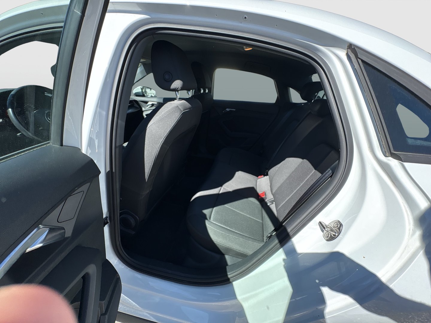 Audi A3 Limousine 30 TDI S line exterieur | Bild 16 von 19