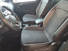 VW Tiguan R-Line TDI DSG in Deep Black Perleffekt