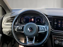 VW T-Roc Design TSI in Pure White