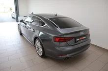 Thumbnail-Foto von Fahrzeug