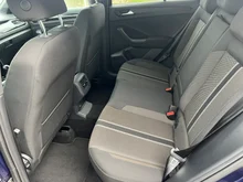 VW T-Roc Design TSI in Atlantik Blue Metallic