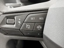 SEAT Ibiza Reference 1.0 in Candy-Weiß