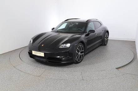 Porsche Taycan 4 Cross Turismo