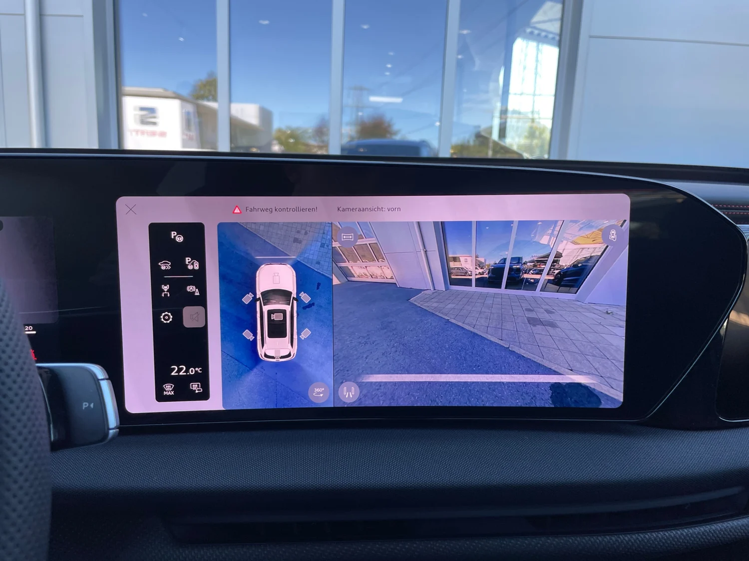 Bild eines Audi Q7 TDI quattro 220 kW