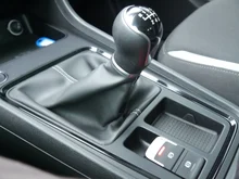 SEAT Ateca Reference 1.0 TSI in Panther-Schwarz Metallic