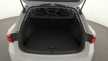 SEAT Leon SP Kombi FR 1.5 eTSI DSG 115 PS in Nevada-Weiß Metallic