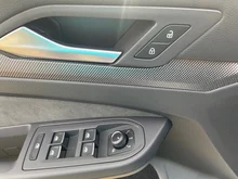 VW Golf R-Line TSI 4MOTION DSG in Oryxweiß Perlmutteffekt  Dach schwarz