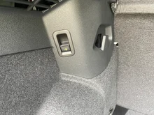 VW Golf R-Line TSI 4MOTION DSG in Oryxweiß Perlmutteffekt  Dach schwarz
