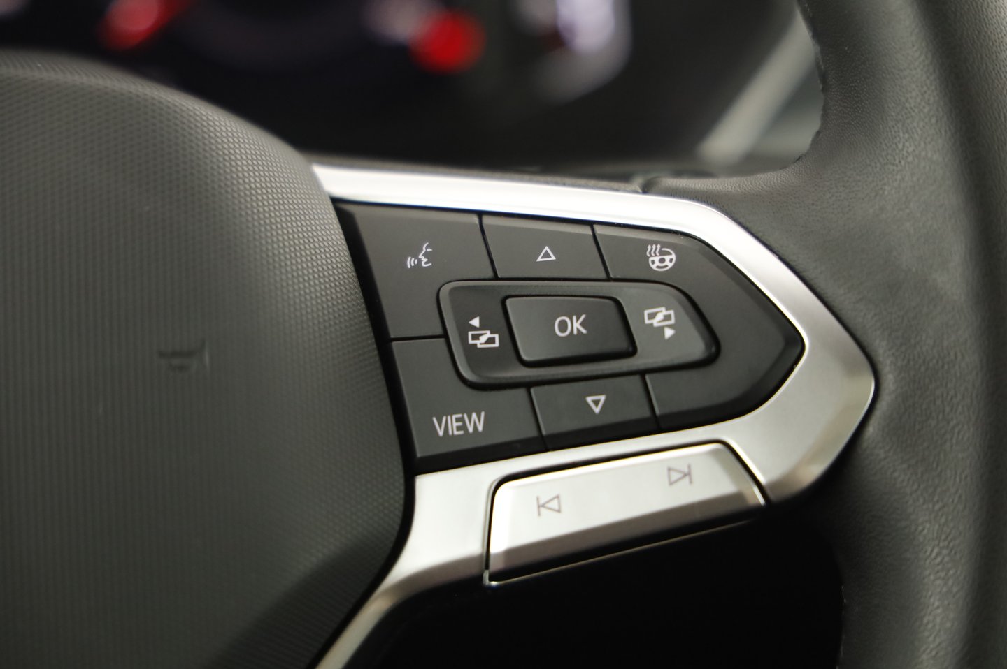 VW Tiguan Elegance TDI DSG | Bild 11 von 22