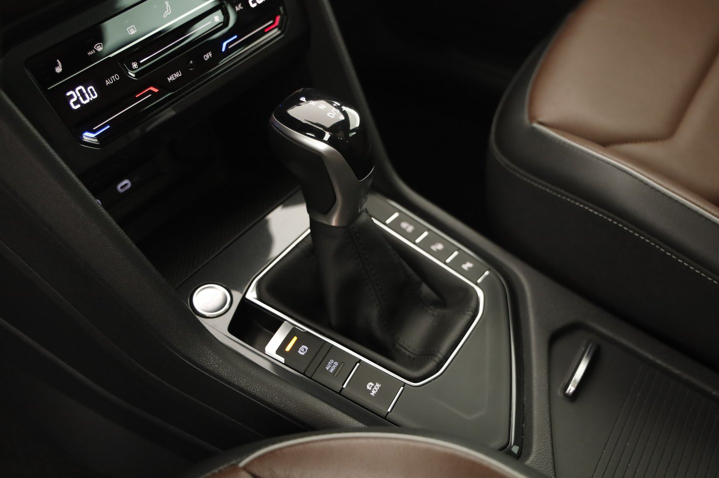 VW Tiguan Elegance TDI DSG | Bild 10 von 22