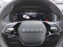 Škoda Karoq Selection TSI in Black-Magic Perleffekt