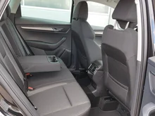 Škoda Karoq Selection TSI in Black-Magic Perleffekt
