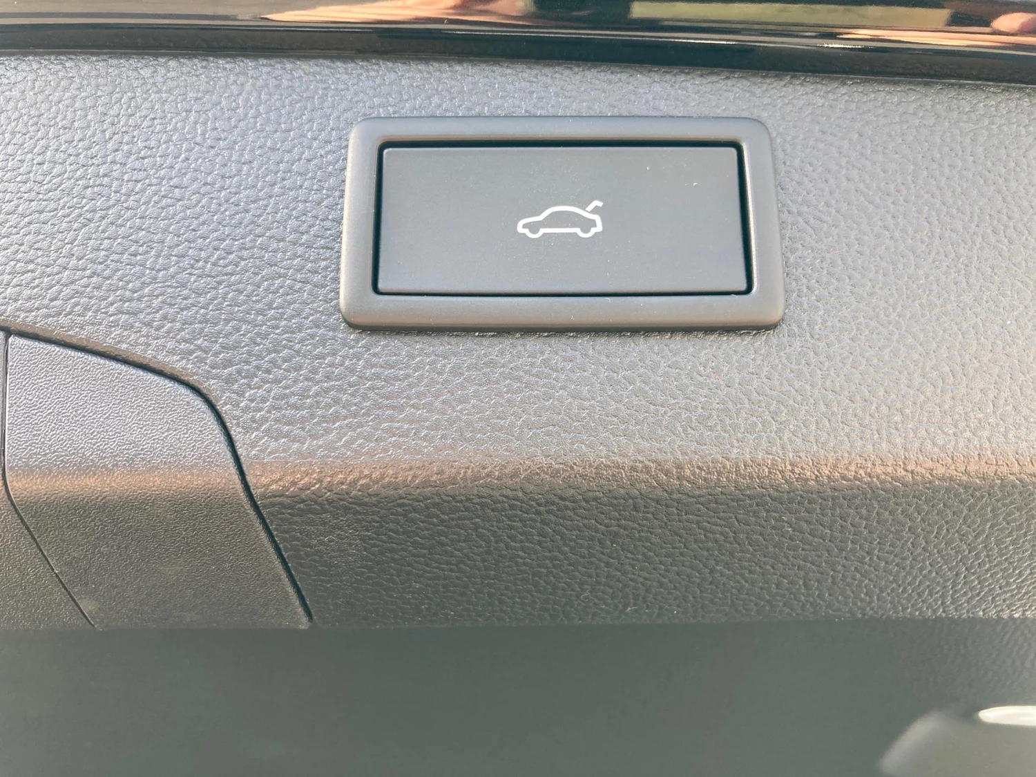 Bild eines VW Passat Variant Business TDI 4MOTION DSG