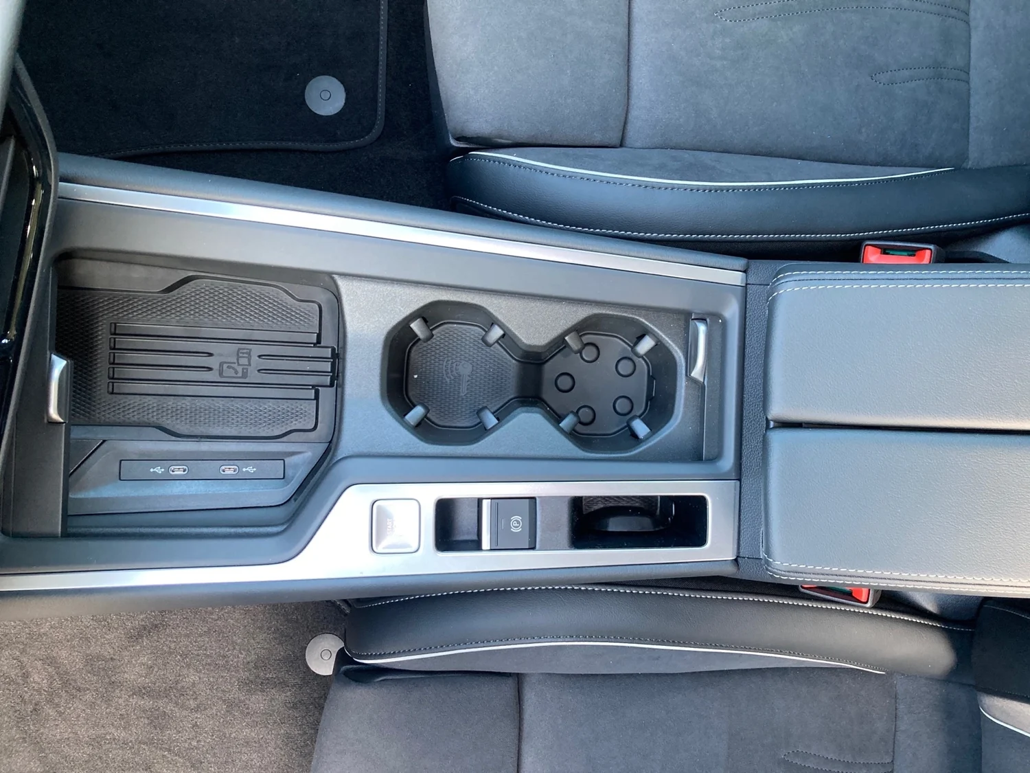 Bild eines VW Passat Variant Business TDI 4MOTION DSG