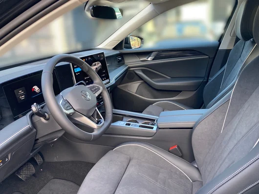 Bild eines VW Passat Variant Business TDI 4MOTION DSG